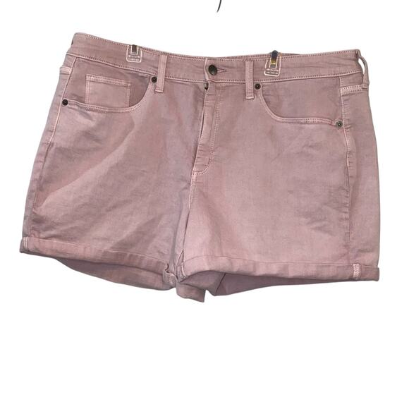 Universal Thread Light Pink Denim Shorts - Picture 1 of 4